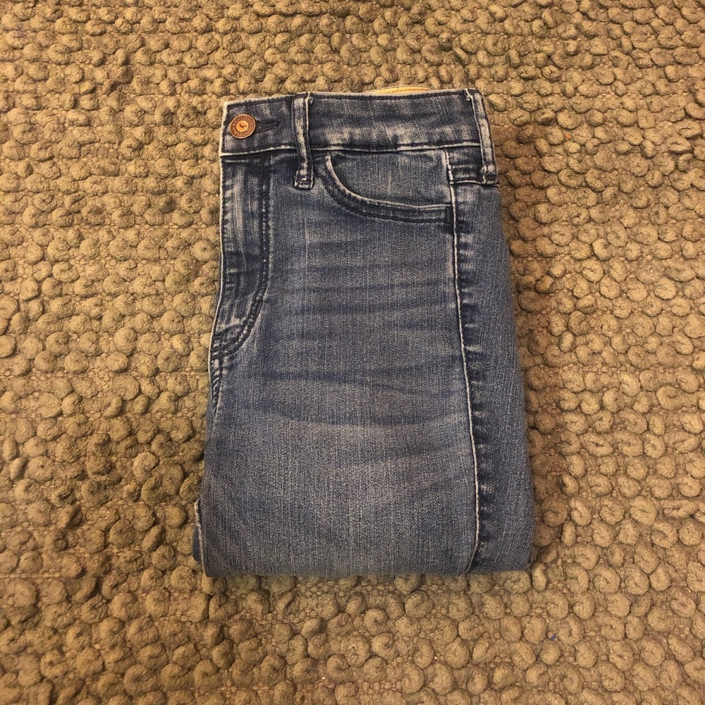Hollister Super Skinny High Waisted Distress Jeans